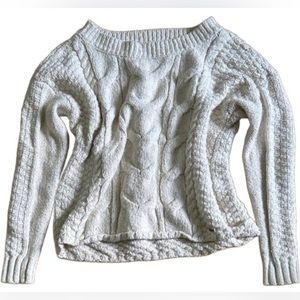 Hollister knit sweater